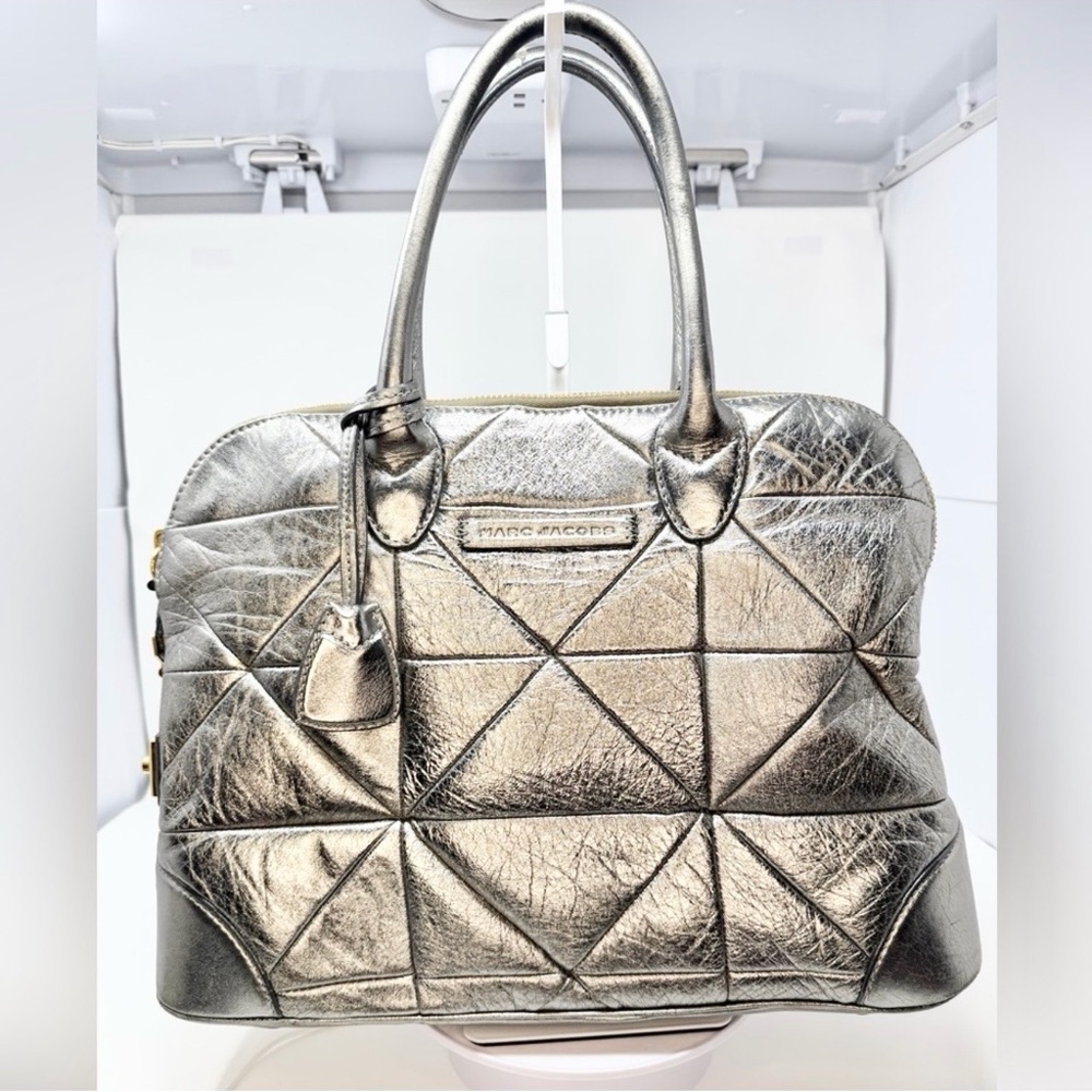 Marc Jacobs Patchwork Quilted Carolyn Bag in metallic silver